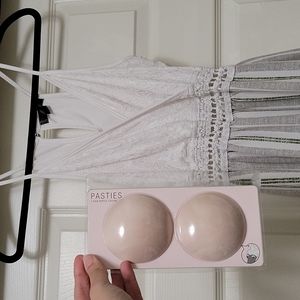 *Bundle alert* Jumper and nipple cover